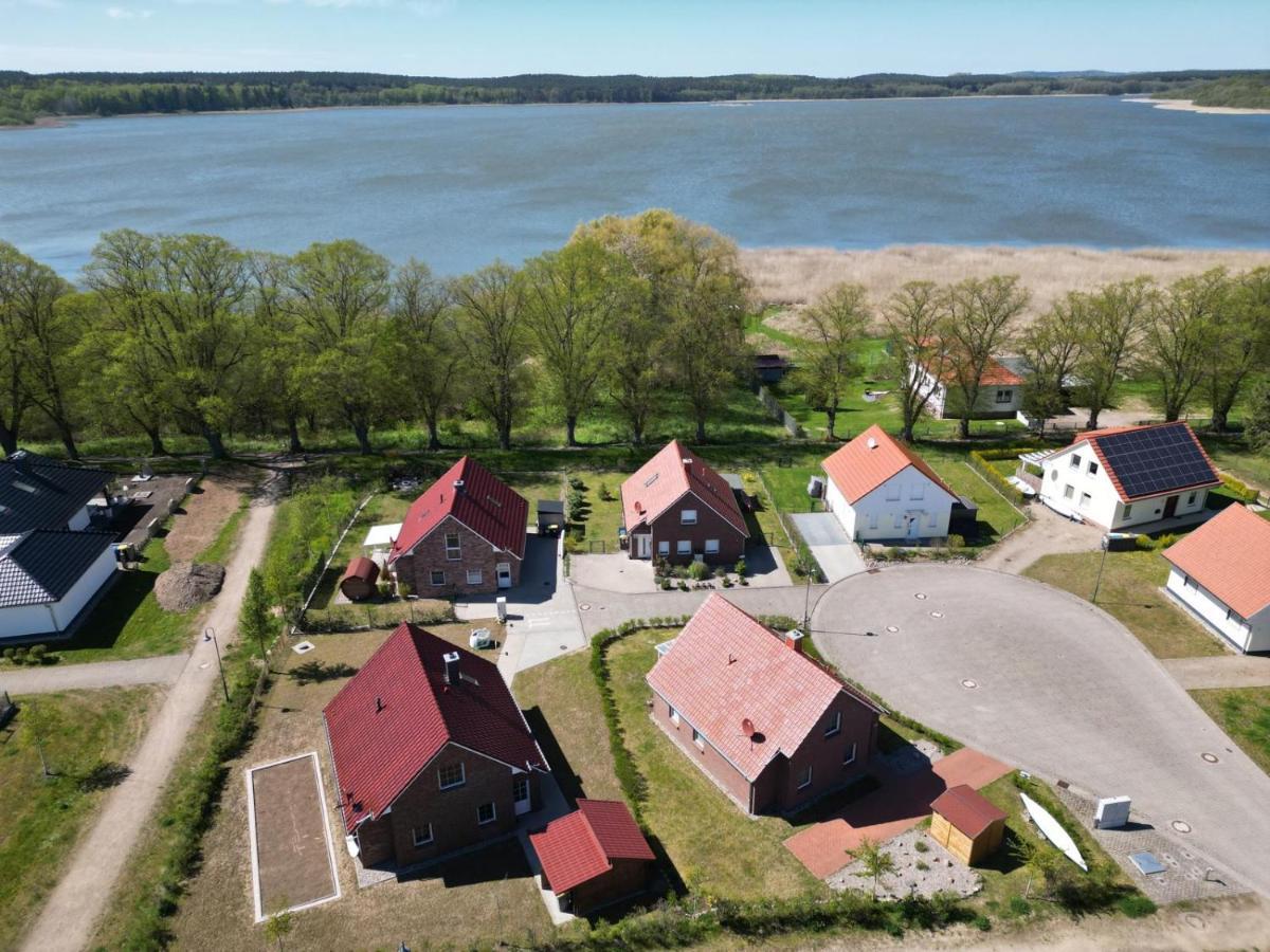 Alleenhuus Warin Exterior photo